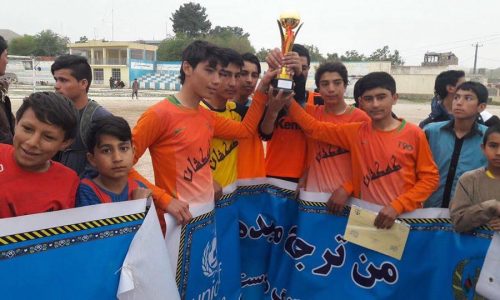 18058215_1377773215623539_453381862899492557_n 18058215_1377773215623539_453381862899492557_n